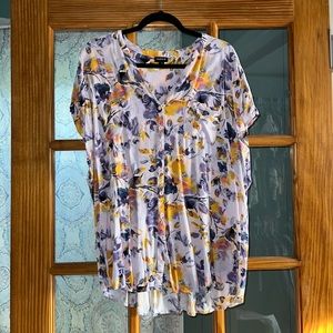 SOLD! NWOT Torrid Dolman Button Up Floral Top Size 3
